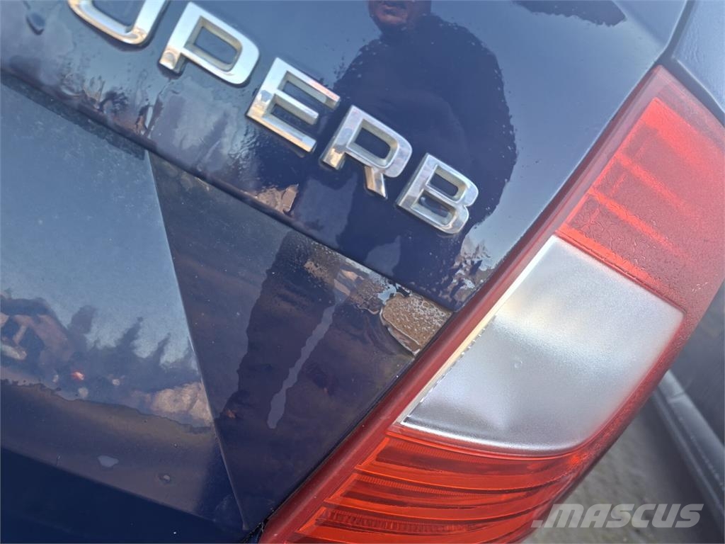 Skoda Superb Cars