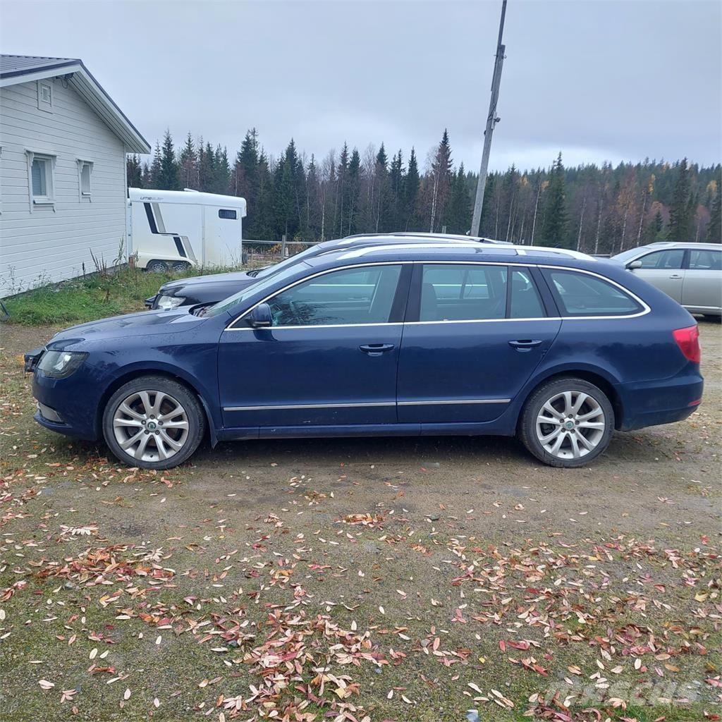 Skoda Superb Cars