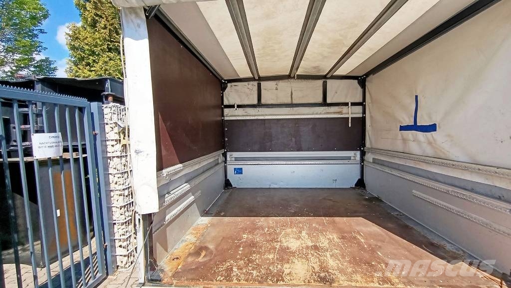 Volkswagen T5 Doka Allrad Klima Webasto-Standheizung AHK Camiones de cama baja