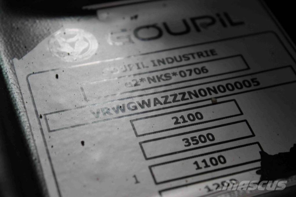 Goupil G 4 Pašizgāzēji