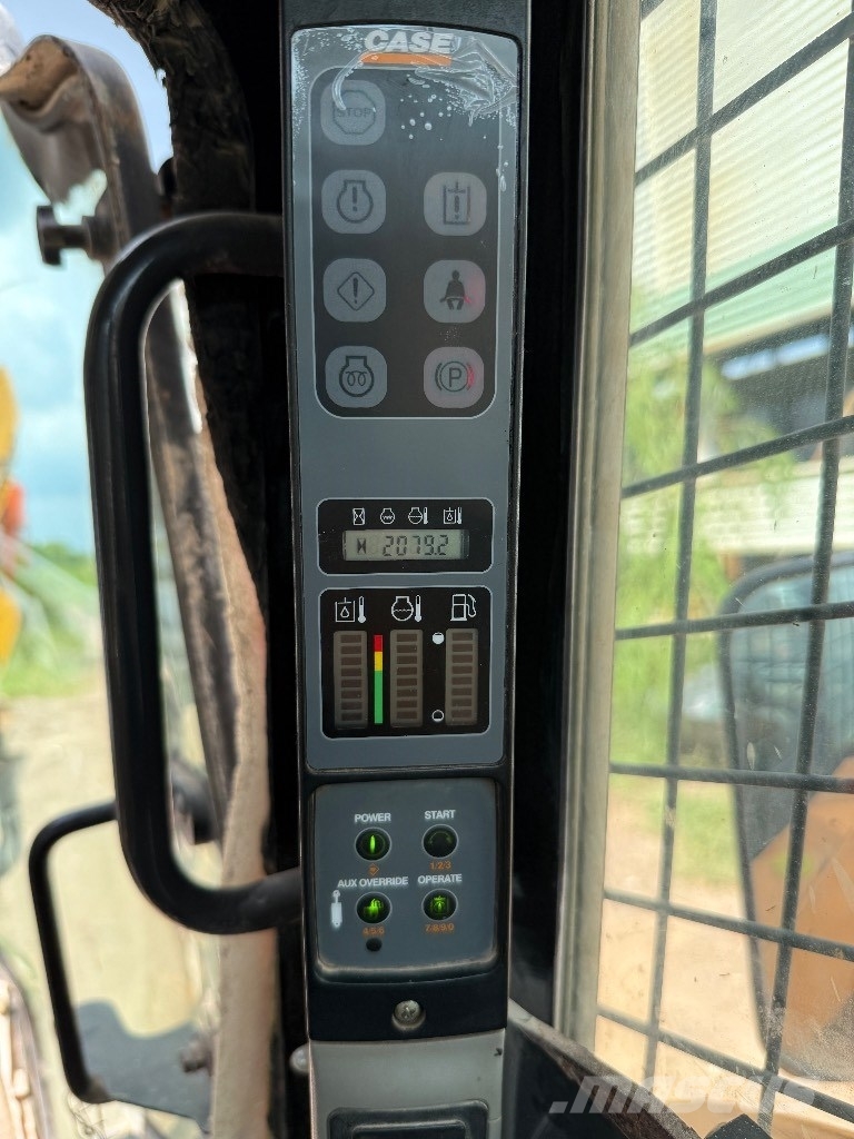 CASE SR 175 Skid steer mini nakladalci