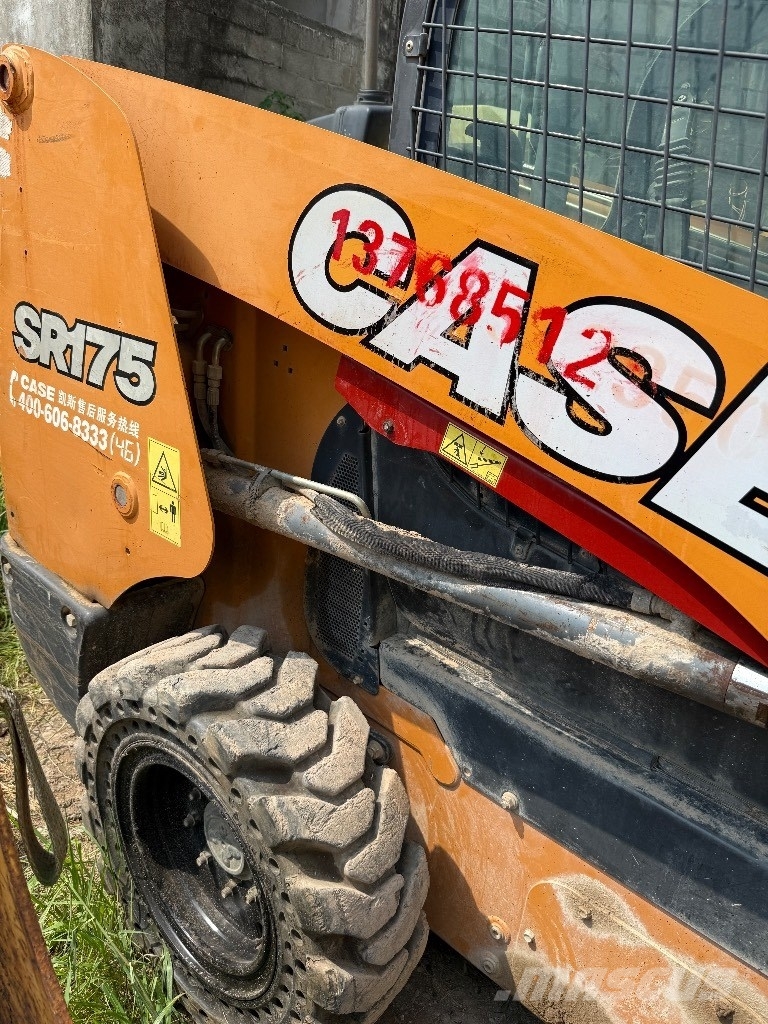 CASE SR 175 Skid steer mini nakladalci