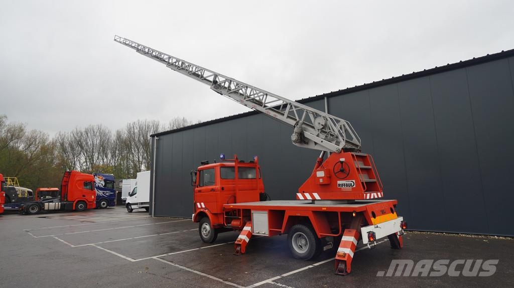 Mercedes-Benz 809 fire ladder truck Löschfahrzeuge