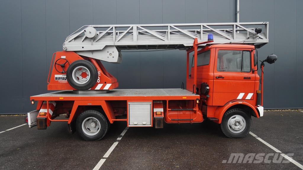 Mercedes-Benz 809 fire ladder truck Löschfahrzeuge