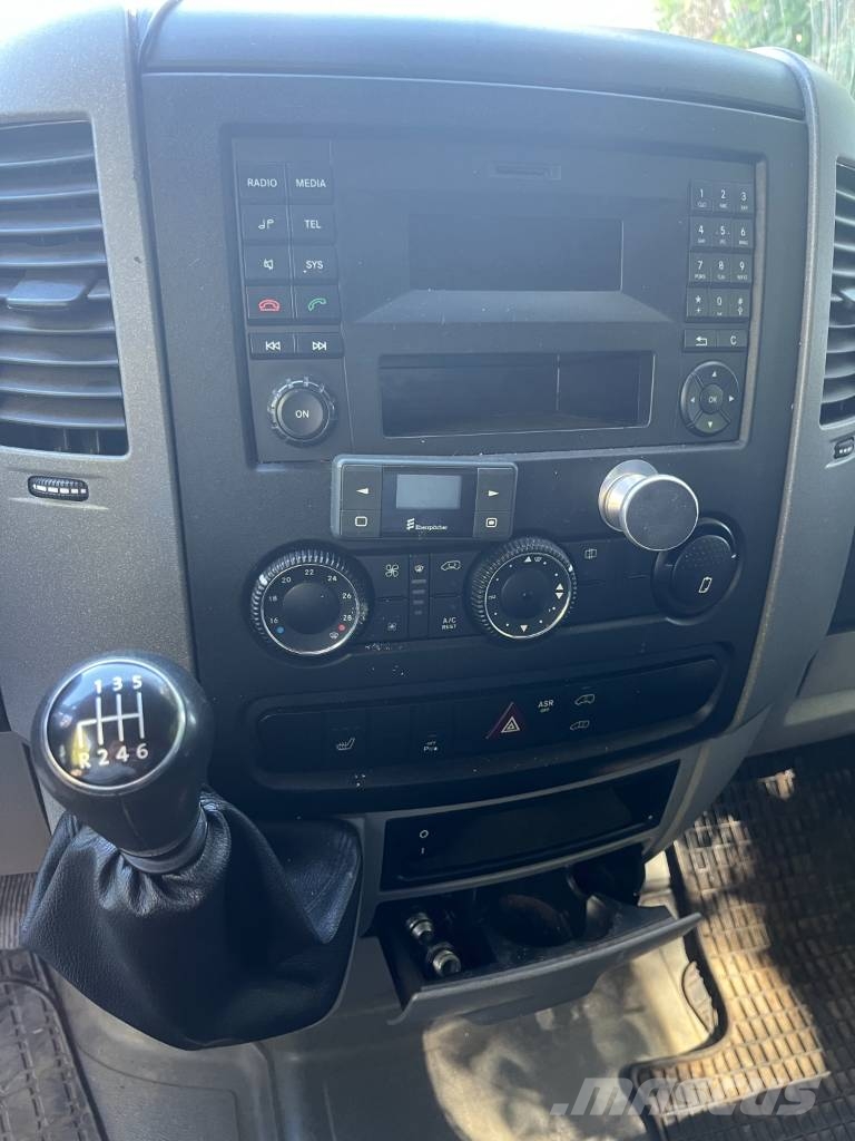 Volkswagen Crafter Gesloten opbouw