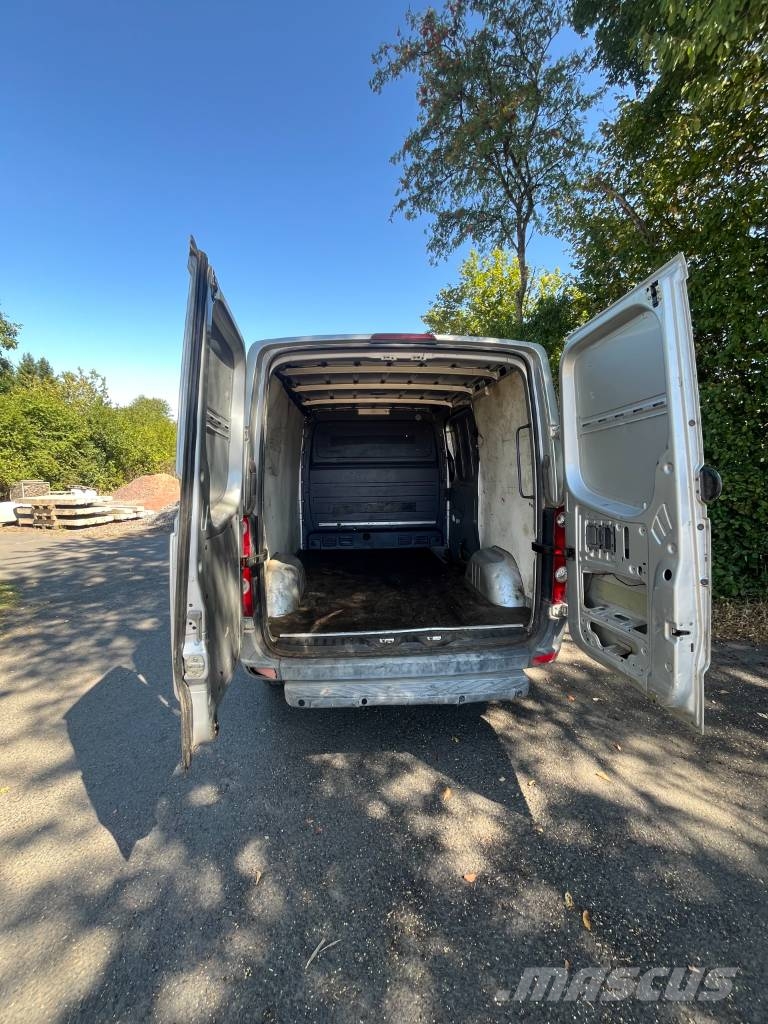 Volkswagen Crafter Gesloten opbouw