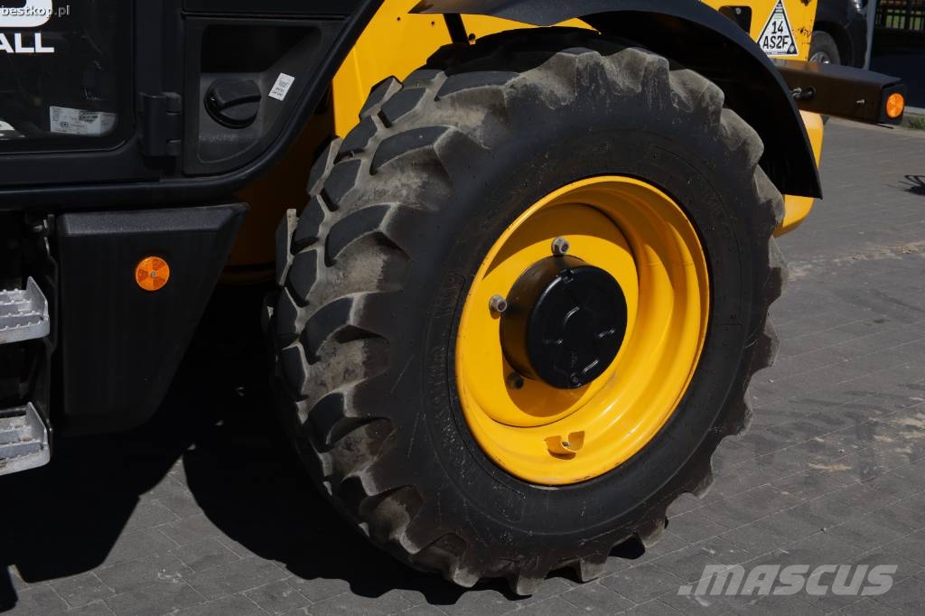 JCB 540-180 Cargadoras de ruedas telescópicas
