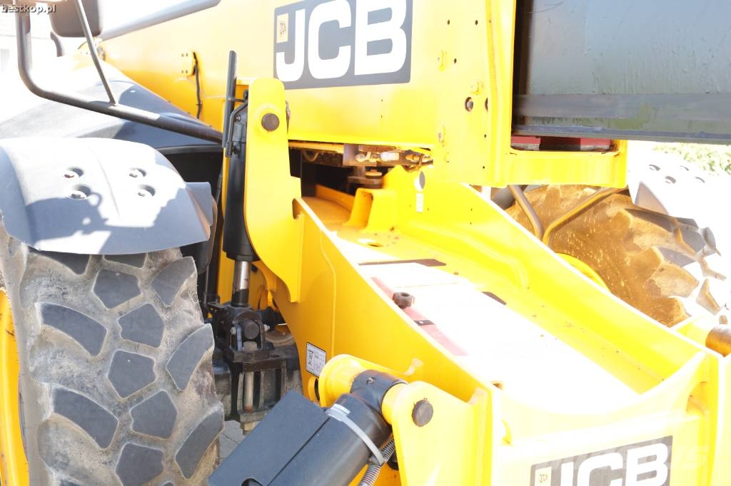 JCB 540-180 Cargadoras de ruedas telescópicas