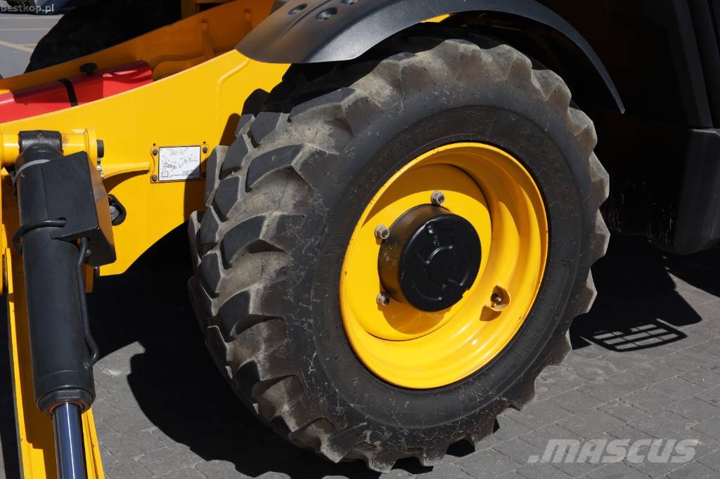JCB 540-180 Cargadoras de ruedas telescópicas