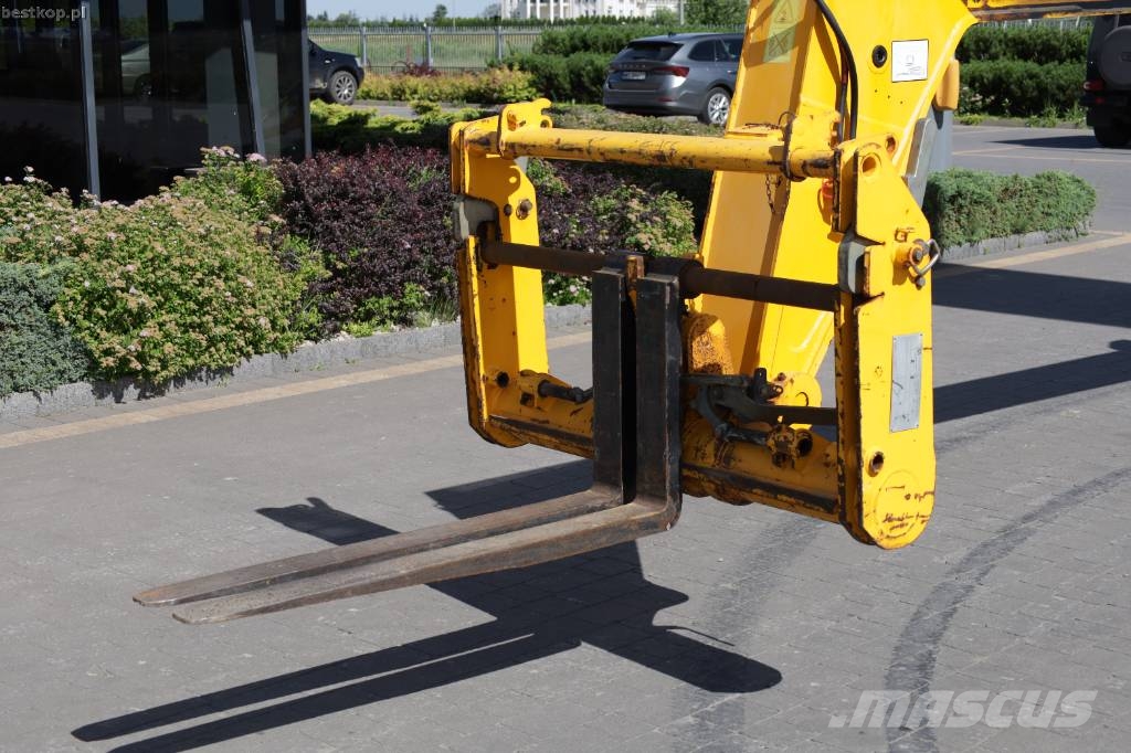 JCB 540-180 Cargadoras de ruedas telescópicas