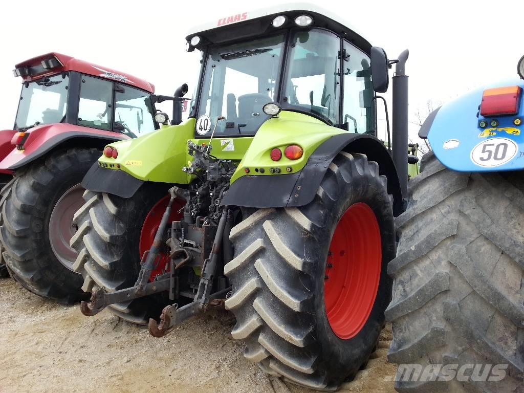 CLAAS Arion 640 Tractors