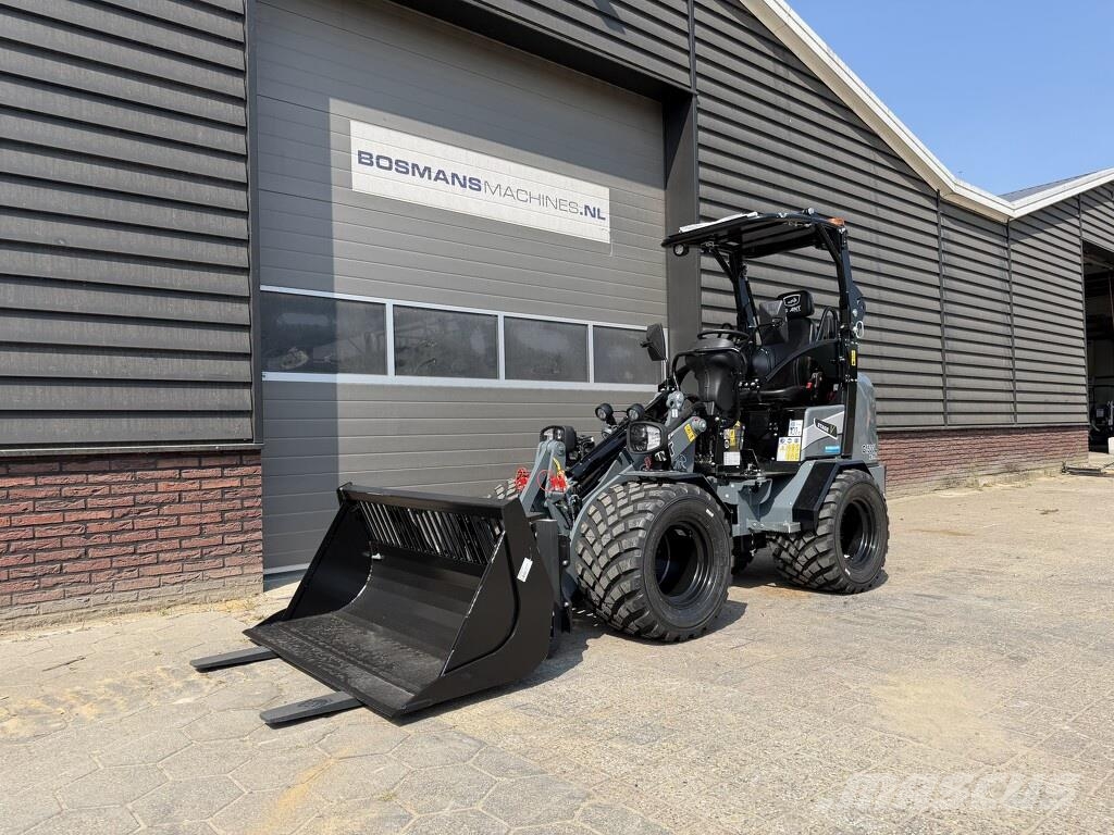 GiANT G1500L X-TRA minishovel NIEUW giekvering €625 LEAS لوادر بعجل