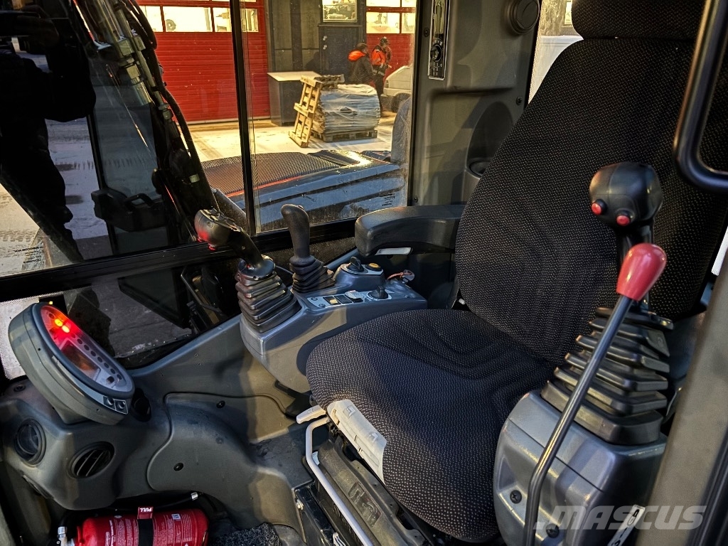 Eurocomach ES 850 / Engcon, Pihdit, Kauha, Rasvari Escavatori medi 7t - 12t