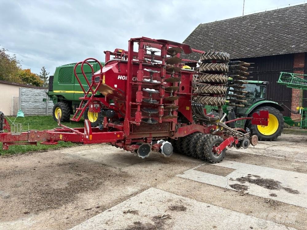 Horsch Pronto 6 DC مثاقيب مدمجة