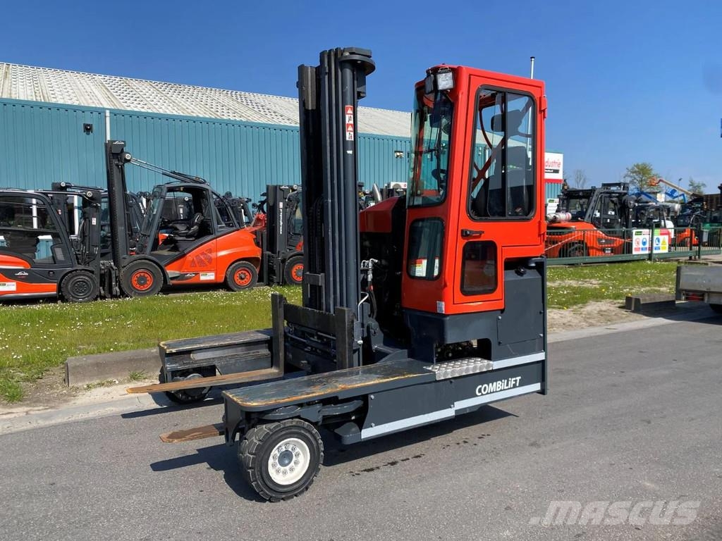 Combilift C4500 Dīzeļa autoiekrāvēji