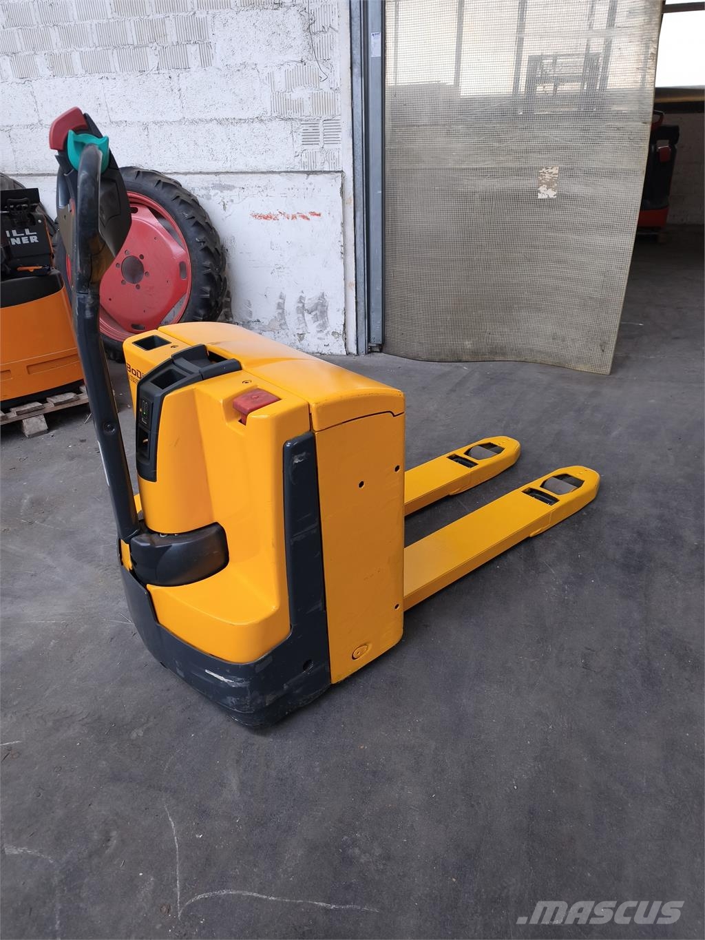 Jungheinrich EJE 120 Transpaleta manuala