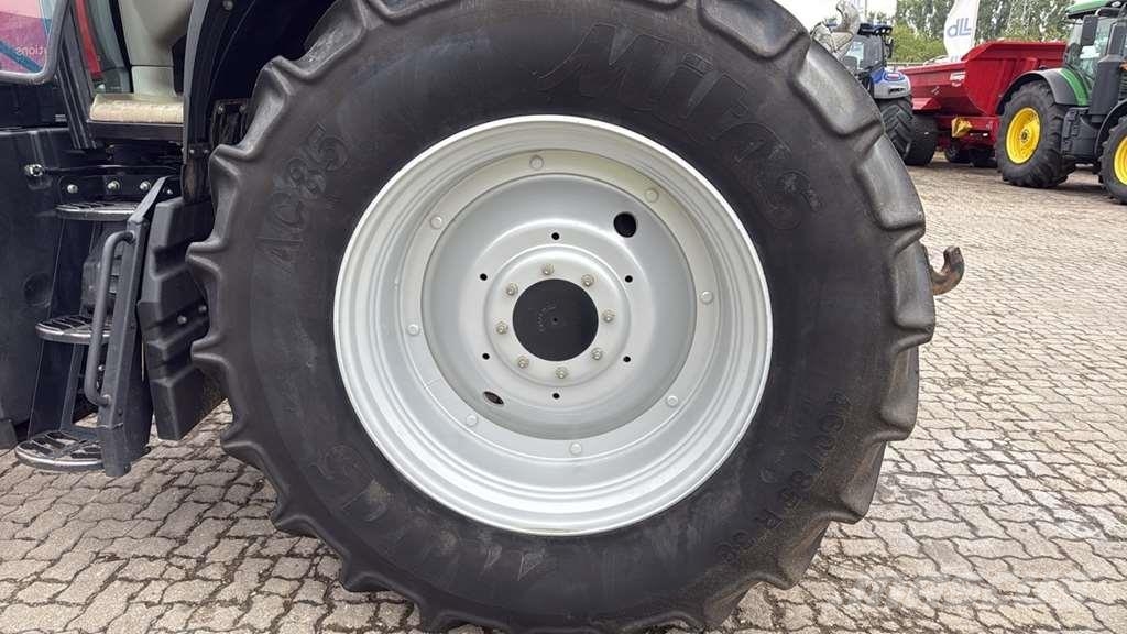 Case IH Maxxum 125 Tractor الجرارات