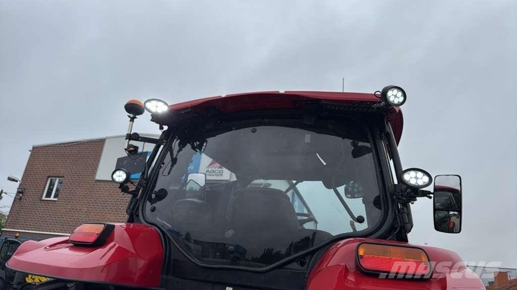 Case IH Maxxum 125 Tractor الجرارات