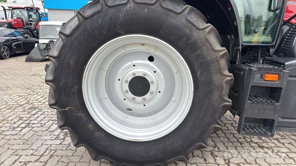 Case IH Maxxum 125 Tractor الجرارات