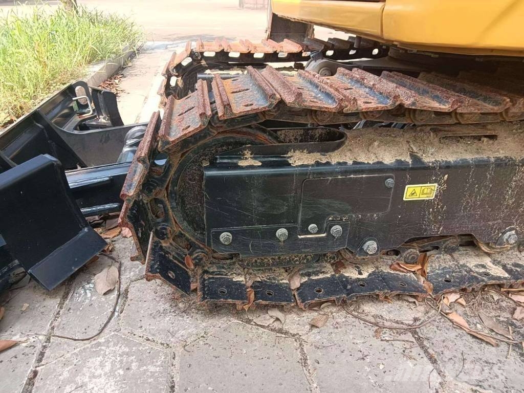 CAT 302CR Mini ekskavatörler, 7 tona dek