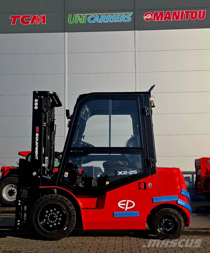 EP EFL 252 X LI-ON Elektriskie autoiekrāvēji
