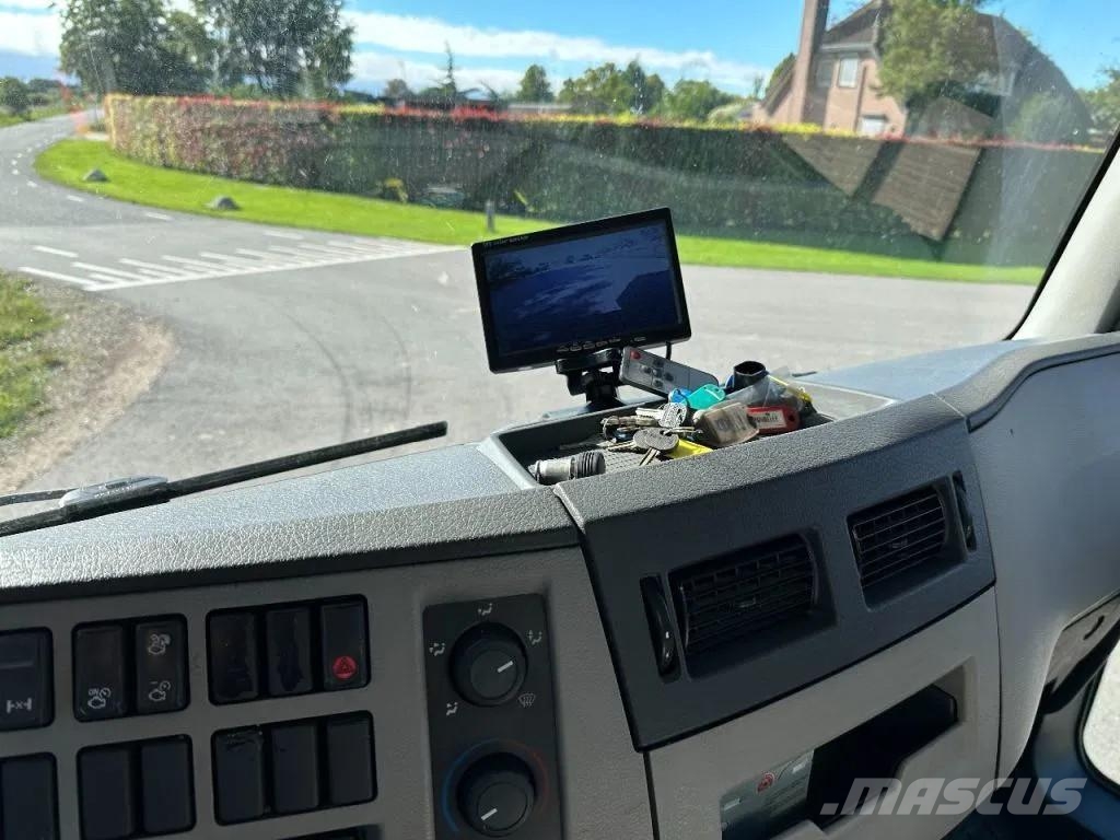 Volvo FL 240 المنصات الهوائية المثبتة على شاحنة