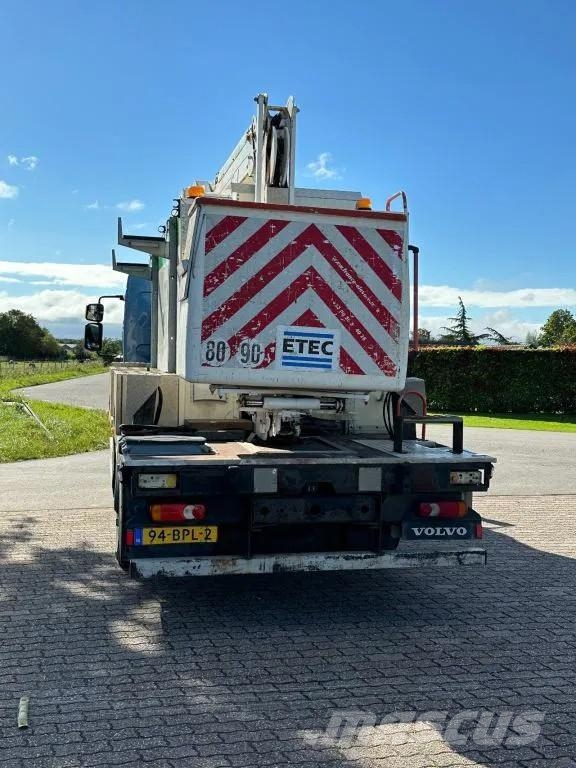 Volvo FL 240 المنصات الهوائية المثبتة على شاحنة