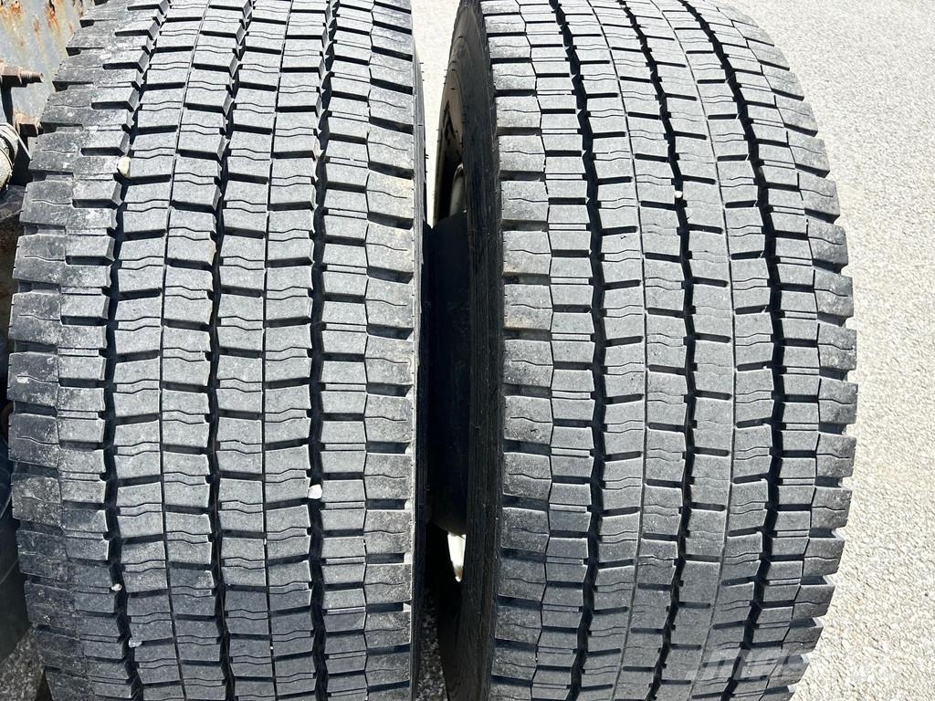 Volvo FM330 4X2 EURO6 + VEB Camiones con chasís y cabina