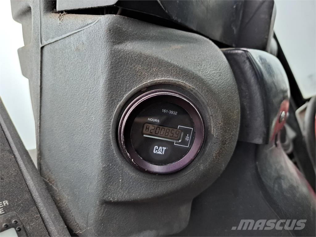 CAT 924G-4x4 轮式装载机