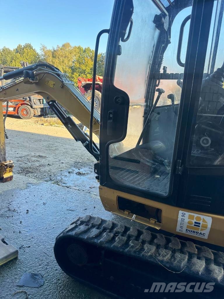 CAT Minikoparka CAT Caterpillar 302.7D CR 小型挖掘机