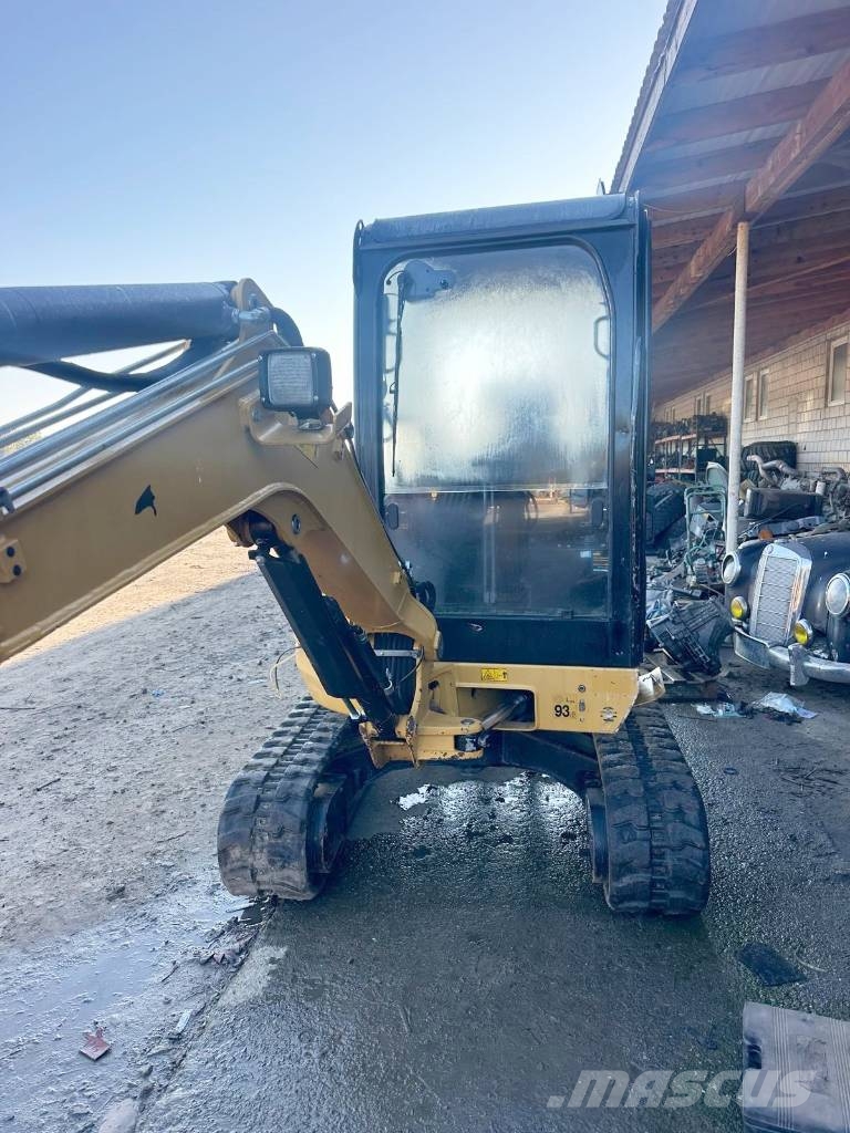 CAT Minikoparka CAT Caterpillar 302.7D CR 小型挖掘机