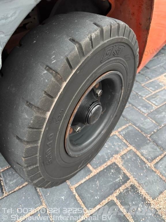 Toyota 02-8FGJF35 Περονοφόρα ανυψωτικά κλαρκ με φυσικό αέριο LPG
