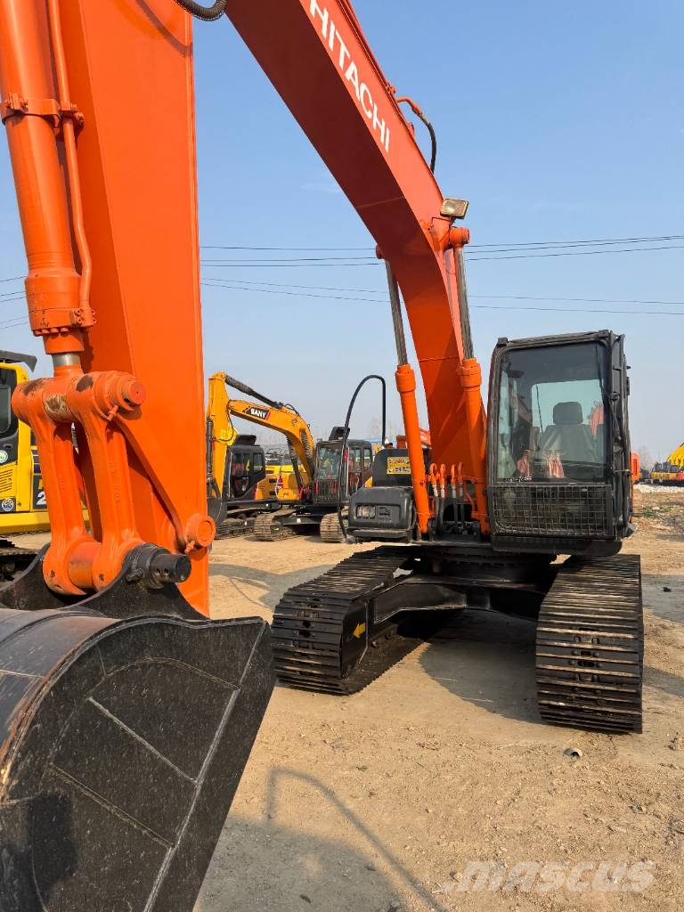 Hitachi zx160 Kāpurķēžu ekskavatori