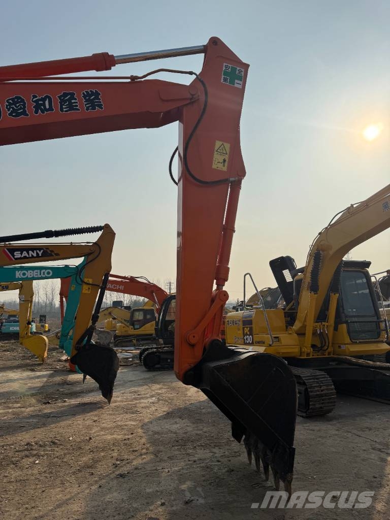 Hitachi zx160 Kāpurķēžu ekskavatori