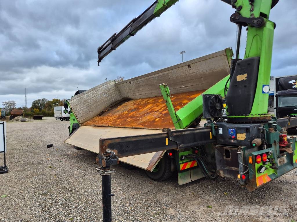Volvo FMX 540 8x4 // 3-waytip // HMF 3220-K6 // Automobiliniai kranai