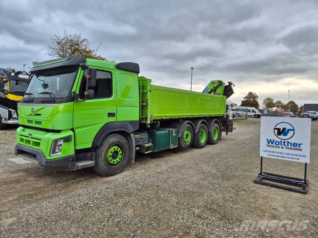 Volvo FMX 540 8x4 // 3-waytip // HMF 3220-K6 // Automobiliniai kranai