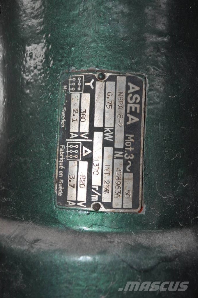 Asea Wiertarko frezarka معدات التخزين - أخرى