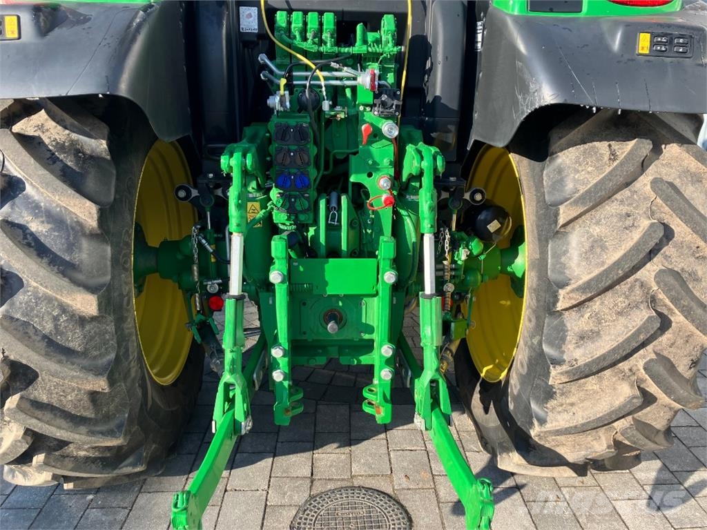 John Deere 6R 150 Tractors