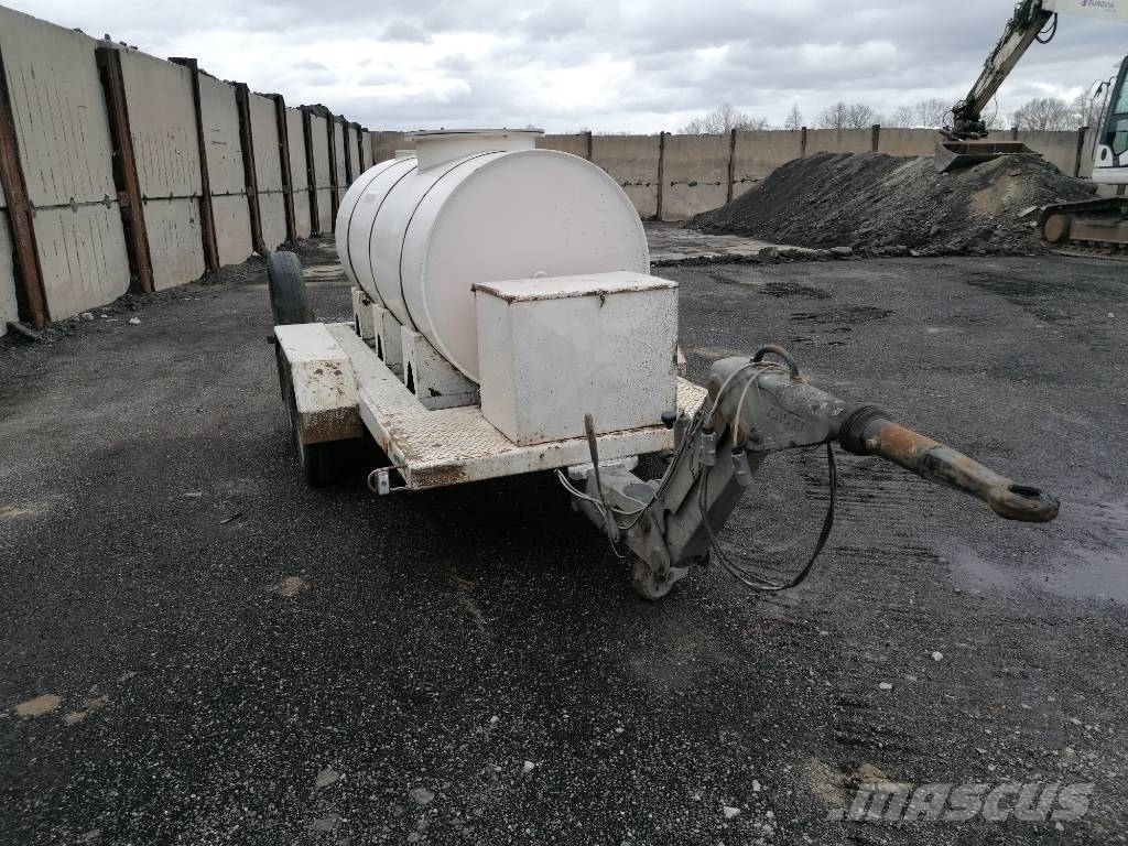MOS ŠITBOŘICE SPOL. S.R.O. NU 35-804 Tankwagen