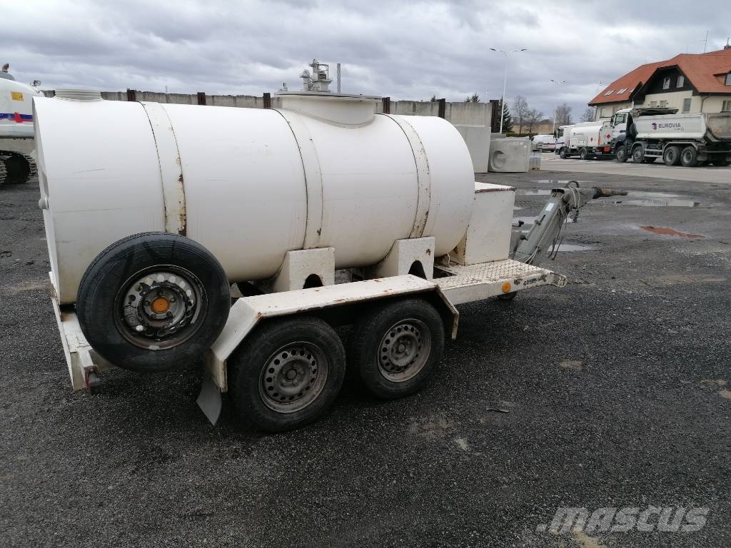 MOS ŠITBOŘICE SPOL. S.R.O. NU 35-804 Tankwagen