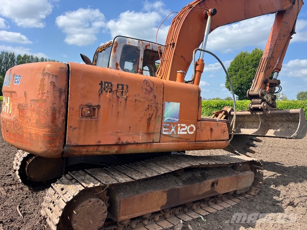 Hitachi EX 120-5 حفارات زحافة