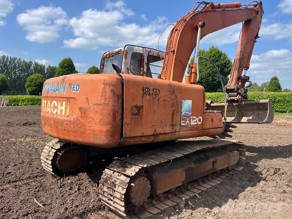 Hitachi EX 120-5 حفارات زحافة