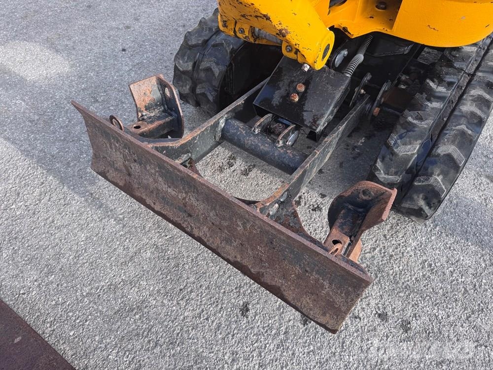 JCB 8008 - CONSIGNED TO TCH JCB AUCTION ミニ油圧ショベル 7t以下(ミニユンボ・ミニディガー)