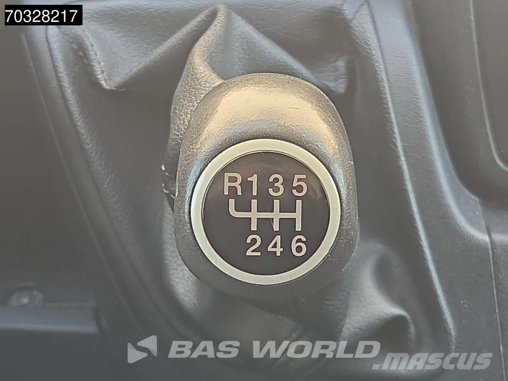 Peugeot Boxer 140pk L2H2 - Aire Acondicionado - Control de Furgonetas cerradas