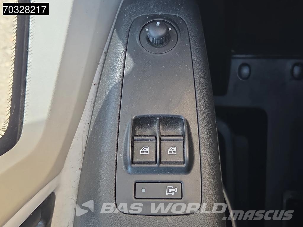 Peugeot Boxer 140pk L2H2 - Aire Acondicionado - Control de Furgonetas cerradas