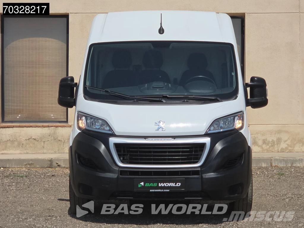 Peugeot Boxer 140pk L2H2 - Aire Acondicionado - Control de Furgonetas cerradas