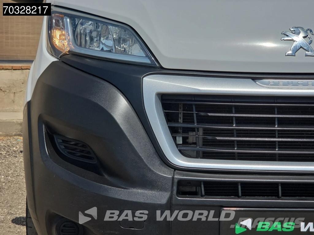Peugeot Boxer 140pk L2H2 - Aire Acondicionado - Control de Furgonetas cerradas
