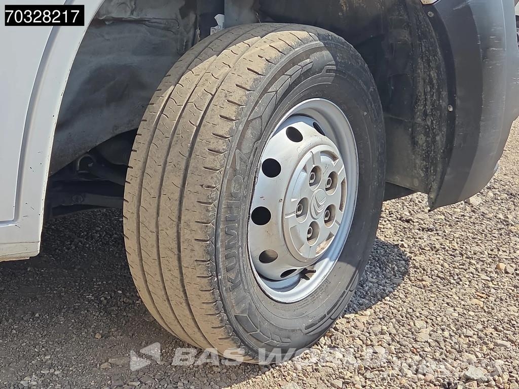 Peugeot Boxer 140pk L2H2 - Aire Acondicionado - Control de Furgonetas cerradas