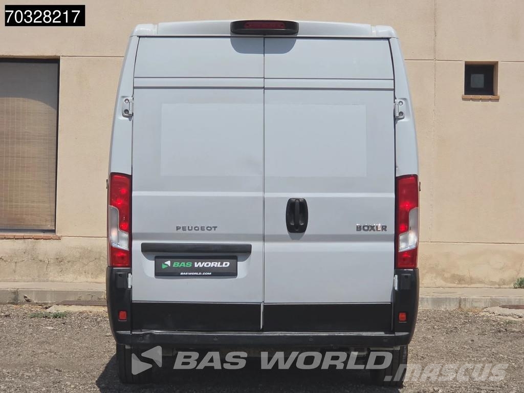 Peugeot Boxer 140pk L2H2 - Aire Acondicionado - Control de Furgonetas cerradas