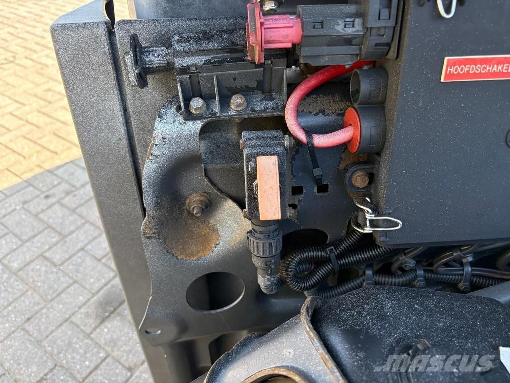 Mercedes-Benz Actros 1943 + ADR + EURO 6 Çekiciler